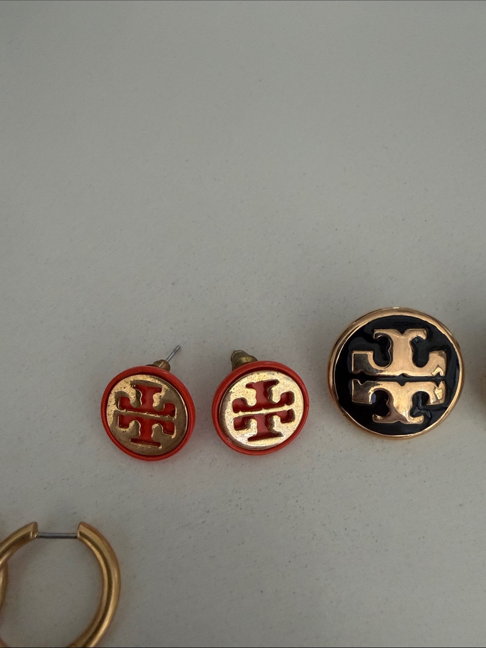 Tory Burch set of three earrings - Picture 3 of 5